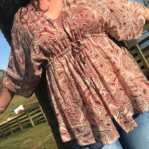 Retro design coverup/top size medium to XL